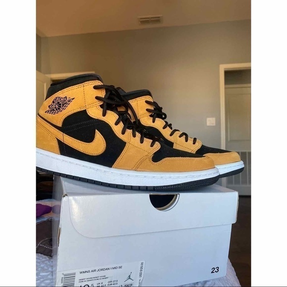Jordan Shoes - 🚨🚨Air Jordan 1 Mid “Desert Ochre”